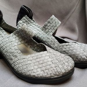 Wonderful Moldable Shoes in Silver